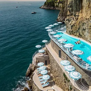 Miramalfi 5*, Амальфи Италия
